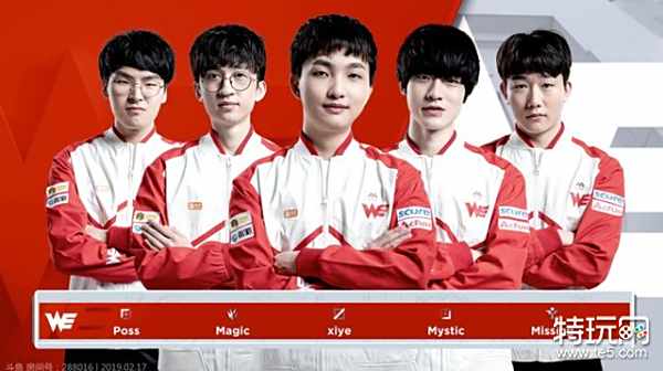 从伯恩茅斯 从伯恩茅斯