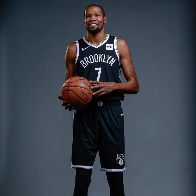 坛进球助攻 坛进球助攻