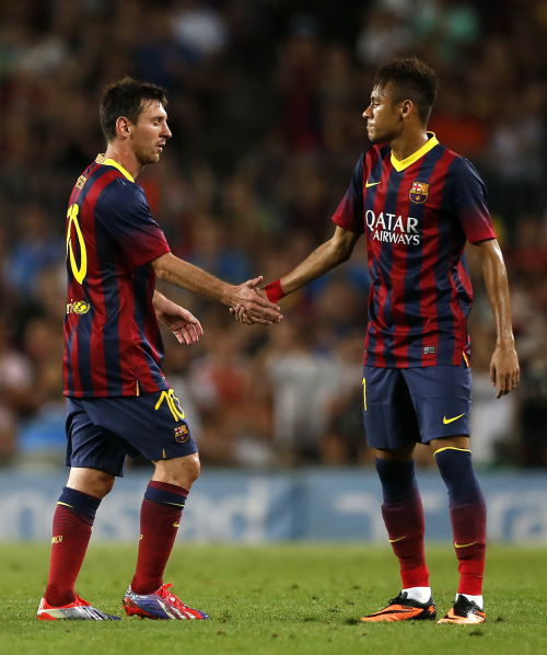 萨博尼斯轴 萨博尼斯轴